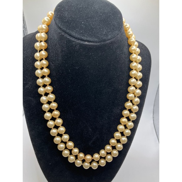 Vintage Double Strand Pearl and Swarovski Crystal Necklace! - Picture 4 of 9